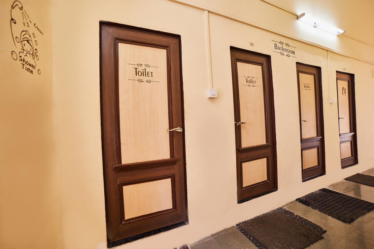 Empire Royale Hotel Mumbai Exterior photo