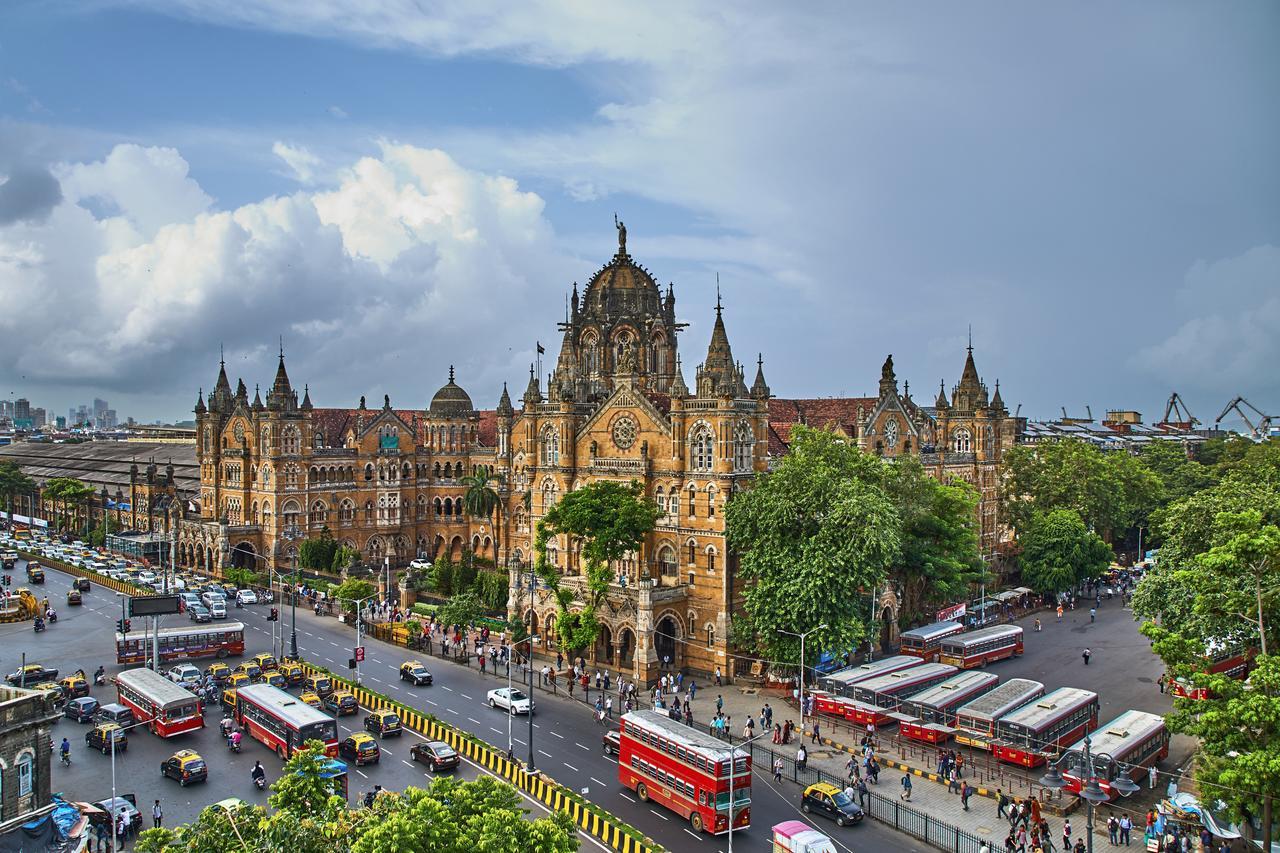 Empire Royale Hotel Mumbai Exterior photo
